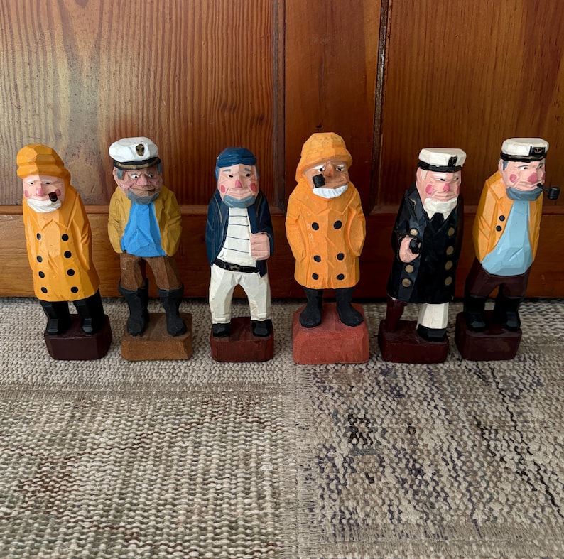 Carved Sailor Carved Wood Sailor Captain Vintage Nautical Decor Sailing Gift Sailing Decor Boating Gift Nautical Gifts Pirate Wood Figurine image 1
