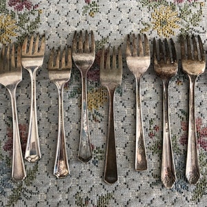 10 Vintage Forks Salad Forks Antique Flatware Vintage Silverware Silverplate Forks Antique Fork Ring Fork Silver Flatware Old Flatware Forks image 8