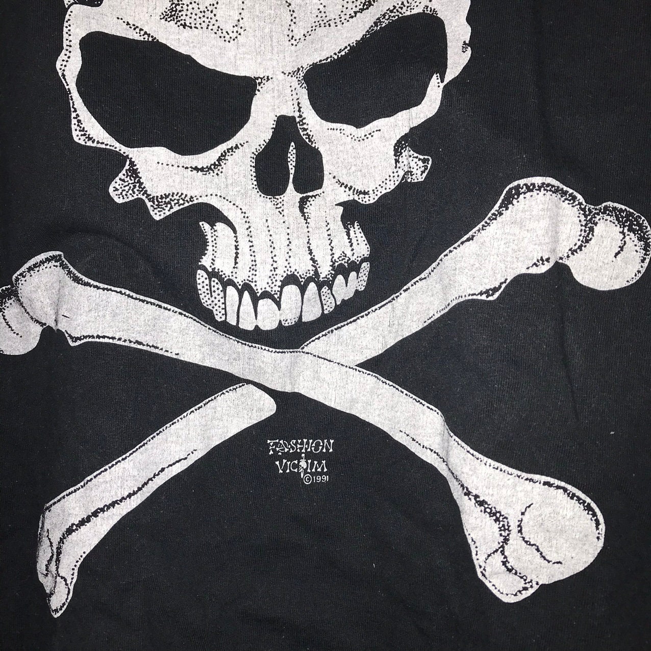 Vtg Original Skull And Cross Bones 1991 Fashion Victim XL