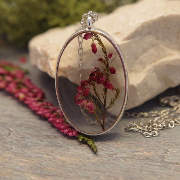 Collier de fleurs réelles Pendentif en résine de fleur Collier de fleurs pressées Pendentif de fleurs séchées Bijoux de fleurs Plan naturel Cadeau de fête des mères pour maman