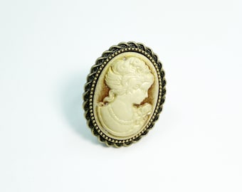 Victorian cameo ring Portrait of a lady cameo Bronze adjustable ring Vintage cameo jewelry