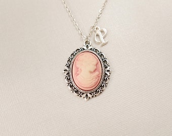 Collana cammeo rosa Gioielli lettera argento Gioielli personalizzati Lady cameo Pendente Regalo di Natale per la sua lettera in stile vintage Gioielli