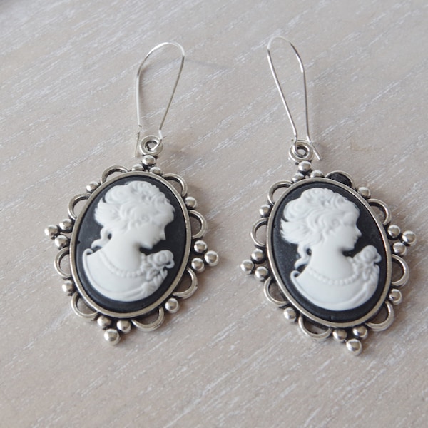 Orecchini Cammeo Nero Orecchini Cammeo Goth Orecchini Vittoriani Orecchini Vintage Orecchini Goth Gioielli Lady Cameo Gioielli Donna Cameo Argento Regalo per lei