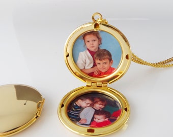 Personalized Gold Photo Locket Necklace: Custom Mother's Gift