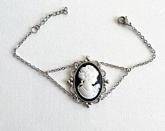 Silver Tone Victorian Cameo Bracelet, Adjustable Chain