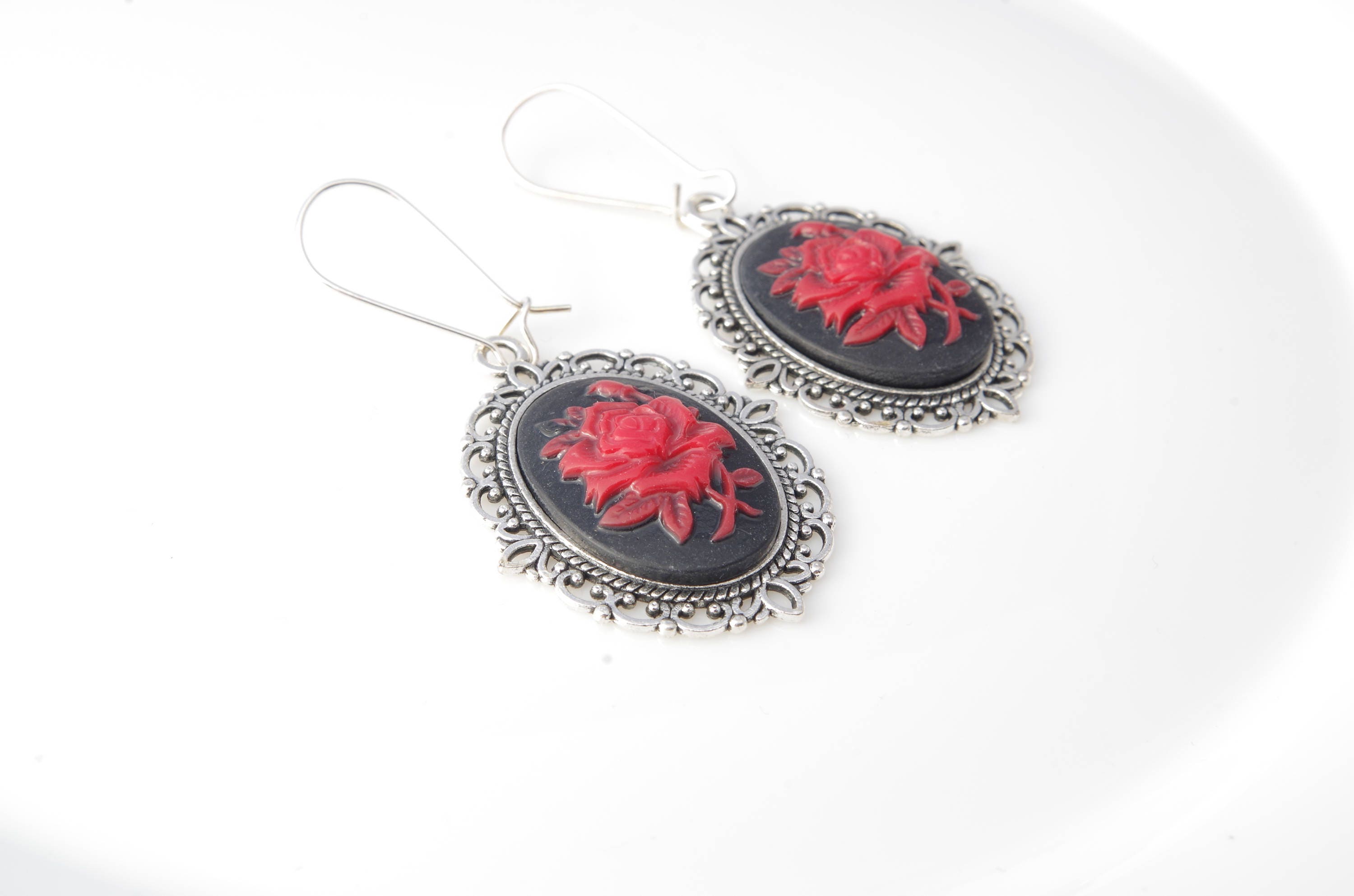 Orecchini A Goccia Smaltati Di Bianco In Oro Rosa 18k Con Diamanti | GV - Foto 8