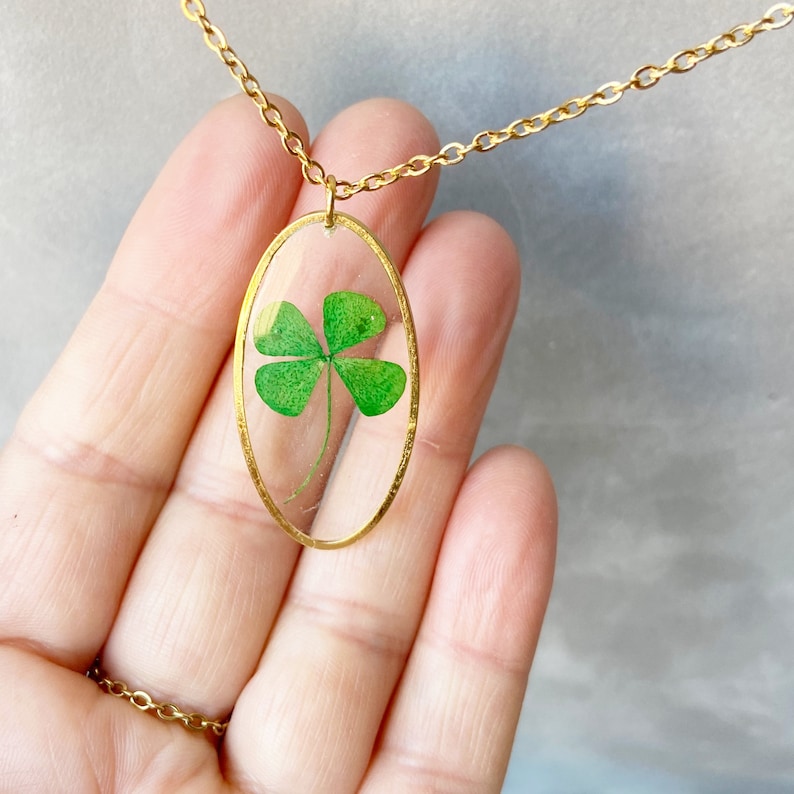 Real Four Leaf Clover Necklace in Resin Necklace Gold Oval Lucky Charm Jewelry Shamrock Pedant Pressed Flower St Patrick gift for her image 4