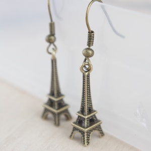 Bronze Eiffel Tower Earrings Dangle Earrings Eiffel Tower Jewelry French Earrings Paris Jewelry Antiqued Bronze Earrings Gift for her