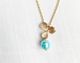 Gold Orchid Necklace: Pearl Lariat, Wedding Jewelry