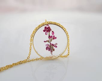 Flowers in resin necklace Nature inspired jewelry Real flower Botanical jewelry Terrarium Anniversary Christmas  gift for women