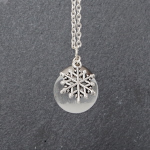 Winter Pendant .Snow globe necklace .Frozen snowflake in liquid glass ball pendant. Christmas gifts for her.