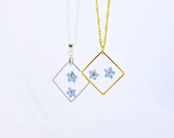 Collier de fleurs pressées, collier de fleurs bleues Myosotis, bijoux de vraies fleurs bleues, cadeaux de Noël pour les mères
