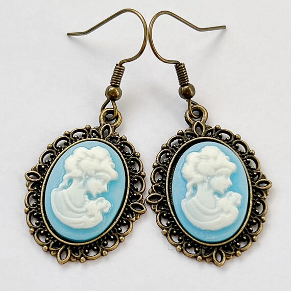 Boucles D'oreilles Camée Argenté Style Victorien - Visage Gris-bleu - Dormeuses