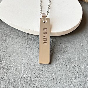 Collar de barra con nombre personalizado, joyería con nombre personalizado para hombres, regalos de Navidad para papá, regalos de boda para él, texto grabado hecho en FRANCIA
