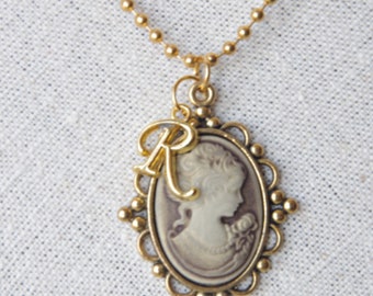 Personalized  Victorian woman cameo necklace Lady cameo Jewelry Girl Cameo Antique Brass Pendants Romantic Gift for Her