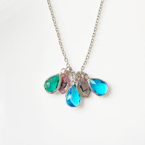Collar de piedra de nacimiento inicial personalizado Familia Mommy Carta Joyería regalo de Navidad abuela