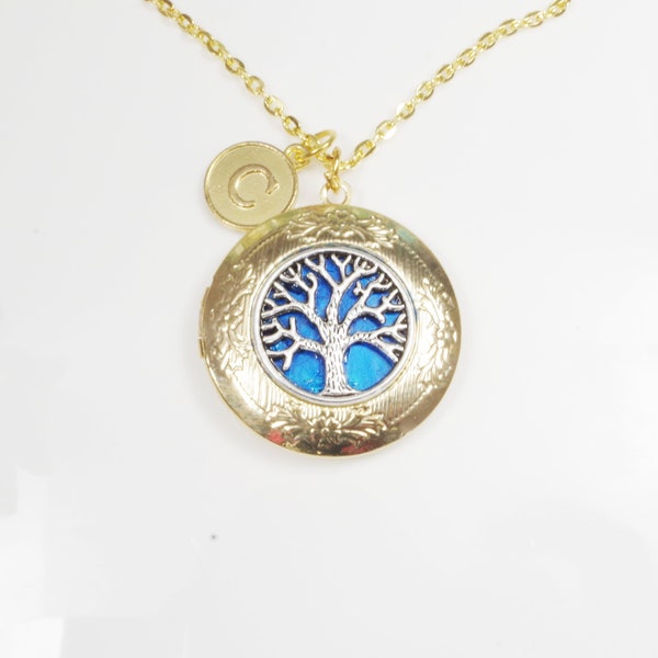 Tree of Life photo locket Family Tree necklace Personalized jewelry Mothers day gift for mom Vintage jewelry Memory Remembrance gift