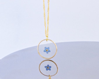 Real flower necklace , Pressed flower jewelry , Forget me not necklace ,   Blue flower ,  Christmas gift for mom