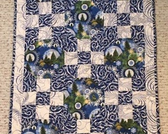 Table Runner Winter Blues - Reversible