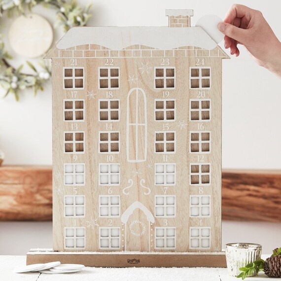 Wooden House Advent Calendar, Rustic Christmas Decorations, Countdown to Christmas  Advent Calendar, Christmas Calendar, Christmas Advent Kit - Etsy