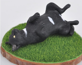 Personalized Pet Wedding Cake Topper: Custom Dog & Cat Figurine