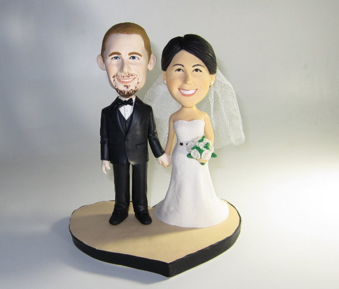 funny cartoon bride and groom