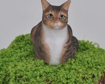 Personalized Pet Wedding Cake Topper: Custom Dog & Cat Figurine