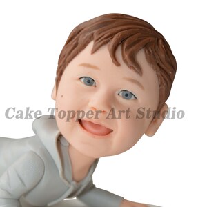 Custom Bobblehead Cake Topper: Personalized Birthday Gift