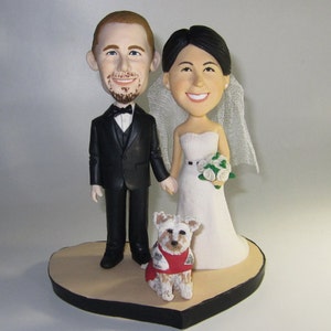 Custom Wedding Cake Topper: Personalized Polymer Clay Bride & Groom with Pet