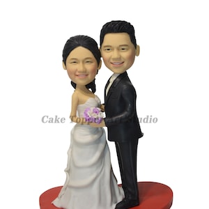 Adorno de tarta de boda cabezón personalizado: Novios personalizados