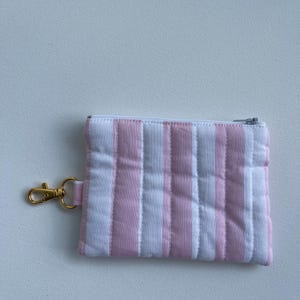 Keychain Wallet Zipper Pouch Quilted Pouch Handmade Gift for Her Airpods Case Small Wallet Coin Purse Quilted Bag