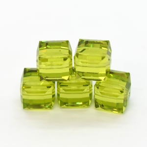 Light Olivine 5601 Swarovski Crystal Cube Beads  (4mm, 6mm, 8mm), Light Olive Green Swarovski Crystal Beads,to Make Jewelry With