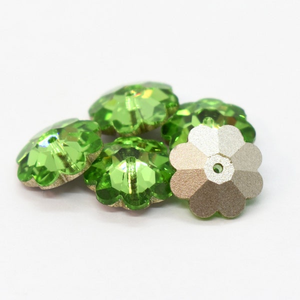 Peridot / Silver Foil Swarovski Crystal 3700 Faceted Marguerite Lochrose Flower Daisy 10mm, 1 pc, Green Flower Beads for Trees/ Christmas
