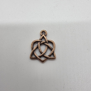 Celtic Open Heart Triquetra Copper 16mm Charm from TierraCast, 16mm Irish Charms and Pendants,Copper Celtic Pendants, Tierra Cast Heart