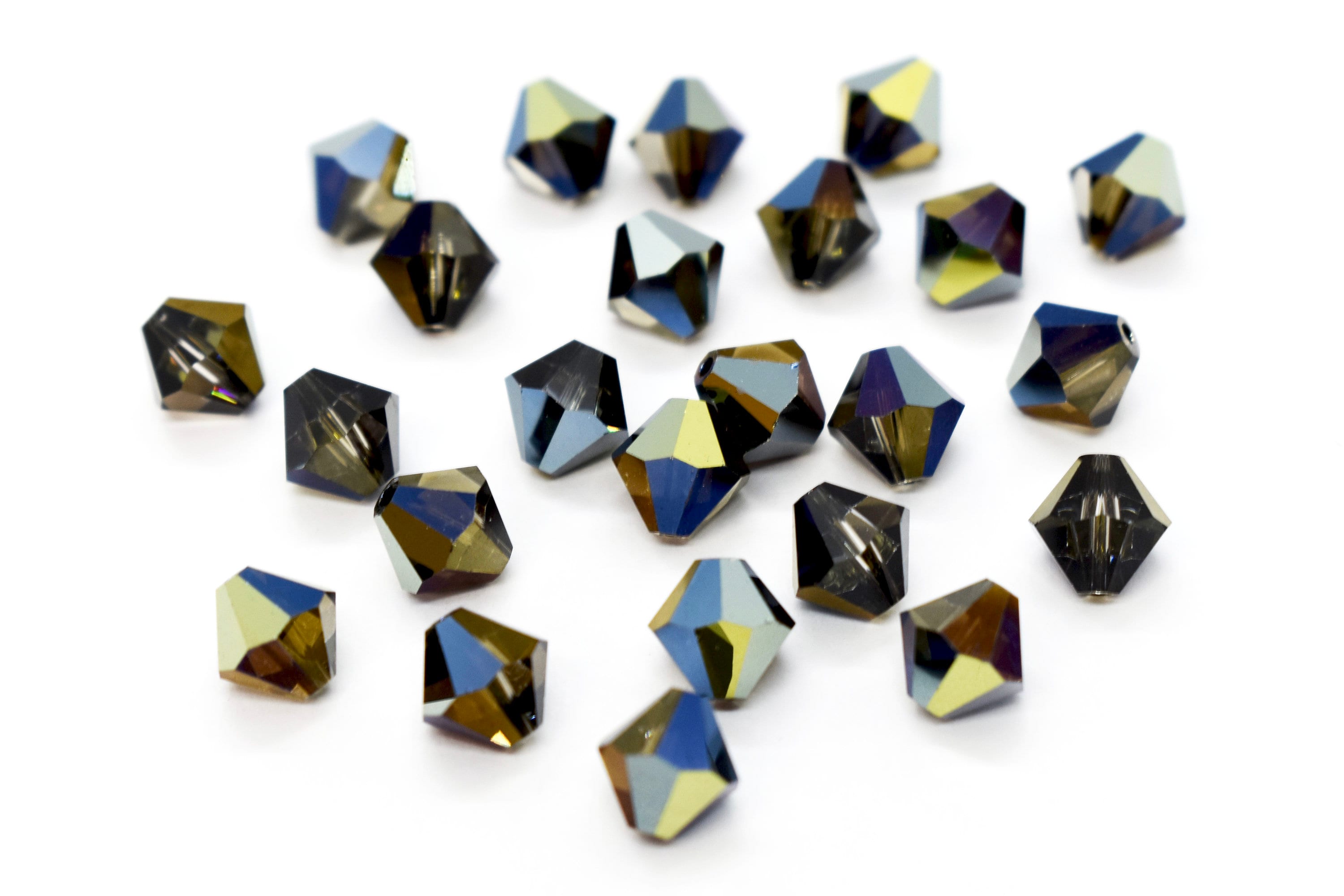 スワロフスキーのクリスタルビーズ 楽天市場】スワロフスキー・クリスタル＃8116【クリスタル