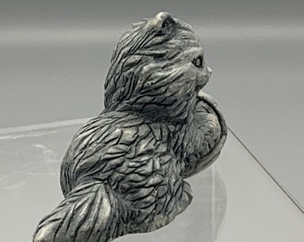 玉 山と家の彫刻置物 玉 山と家の彫刻 置物