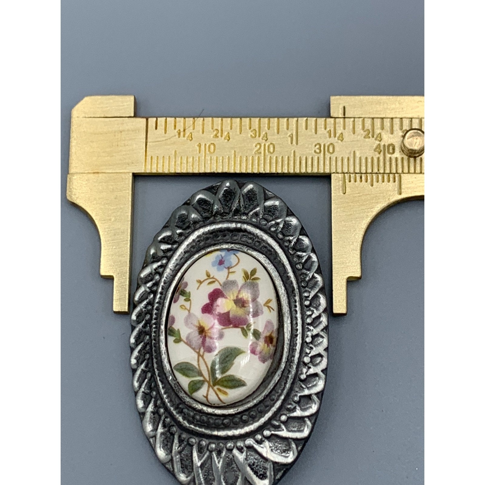 AE SIGNATURE PIN BROOCH エーイー シグネチャーピンブローチ il_fullxfull.5719604032_9pw0.jpg