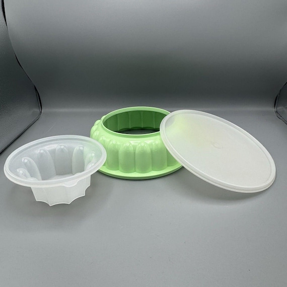 Vtg Tupperware Green Cup Jel Ring Mold Pieces Fruit Ice Mold Jello  1202-4