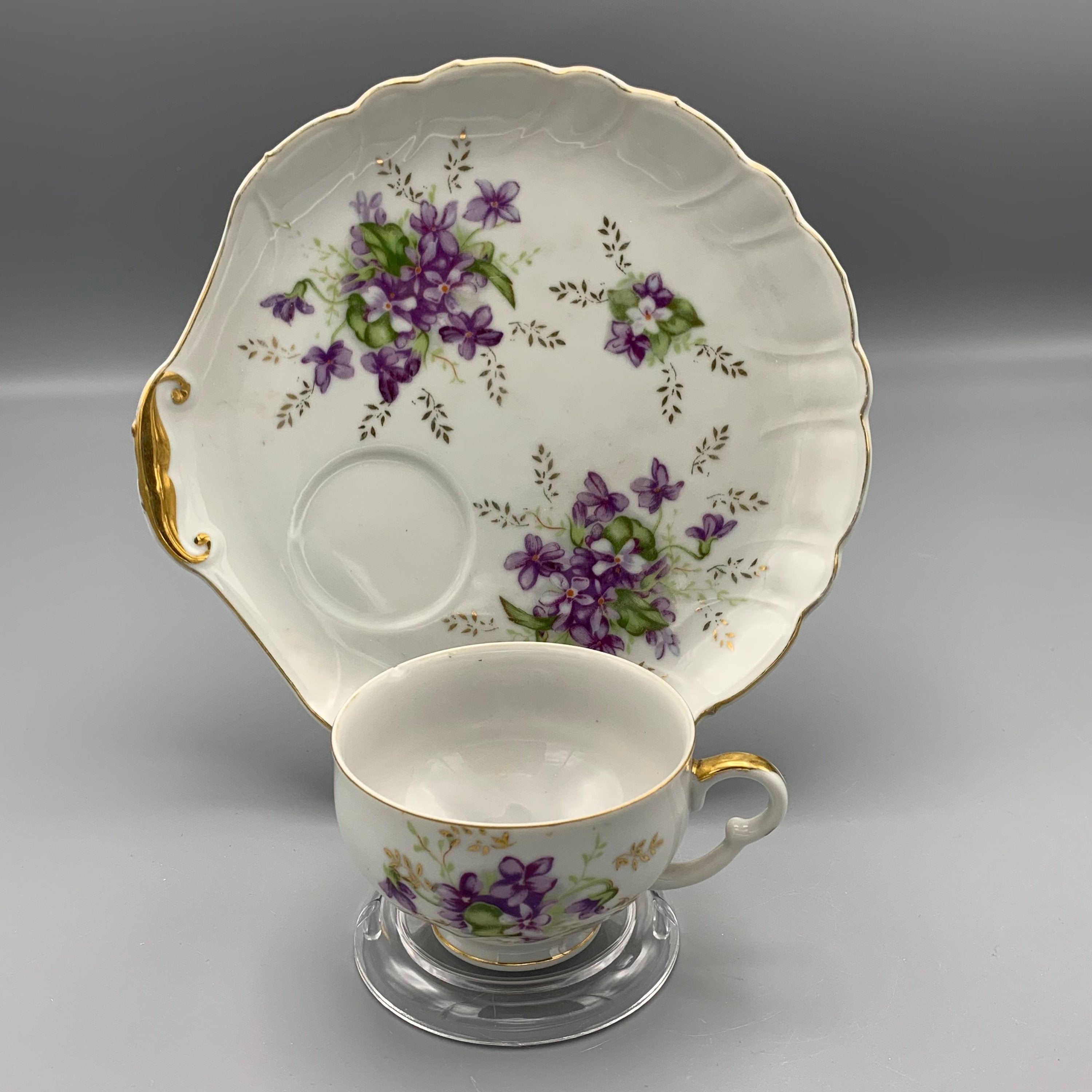 WACOAL トレフル　C65　花柄刺繍 紫 Vintage Purple Violet China Snack / Lunch Plate, Footed Cup
