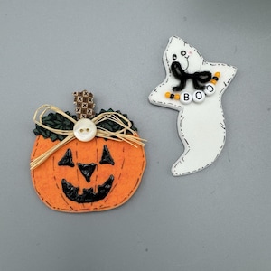 Vintage Handmade Halloween Fridge Magnets Ghost Jack O Lantern Pumpkin Lot of 2