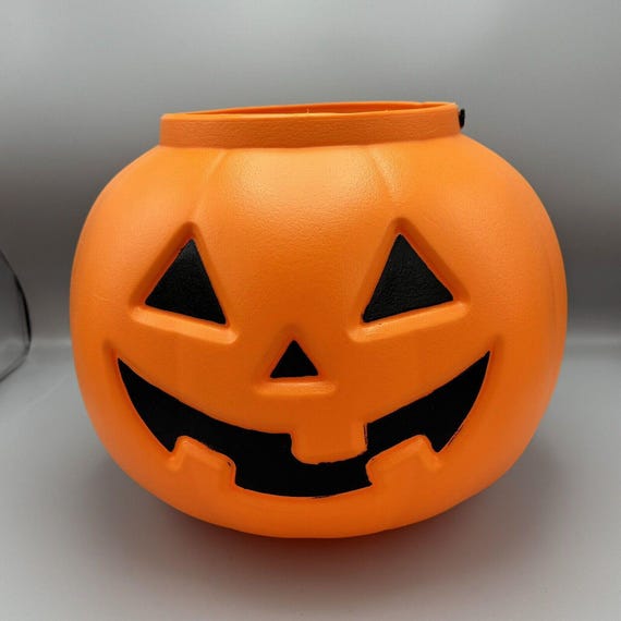 XL Pumpkin Jack O Lantern Orange Blow Mold Candy Bucket Pail