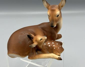 Vintage Norcrest Japan Porcelain Doe And Fawn Ceramic Figurine Deer A-56 Kitschy