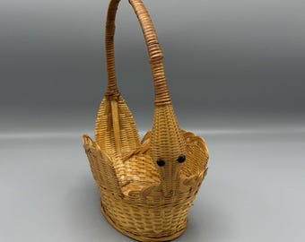Grand Pichet Cygne Antique en Porcelaine, 1800s Grand Pichet Cygne Antique en Porcelaine, 1800s
