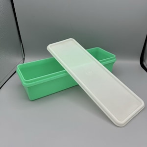 Contenitore per sedano Tupperware vintage verde giada 892-5 con coperchio trasparente 893-1 senza inserto