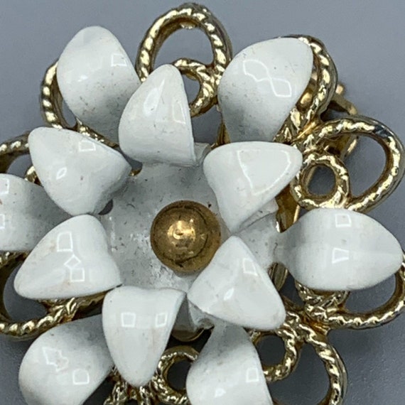 Vtg Sarah Coventry Snow Flower Pin Brooch Clip Ea… - image 5