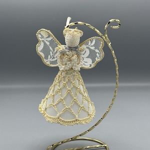 Vintage Handmade Christmas Angel Tree Topper Ornament Lace Dollie Home Accent 6&quot;