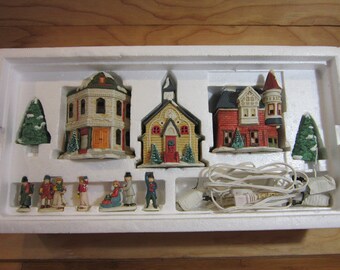 vintage 1990 trim trends 10 piece porcelain illuminated christmas village christmas village scene - Ceramic Christmas Village vintage 1990 trim trends 10 piece porcelain illuminated christmas village christmas village scene - Ceramic Christmas Village