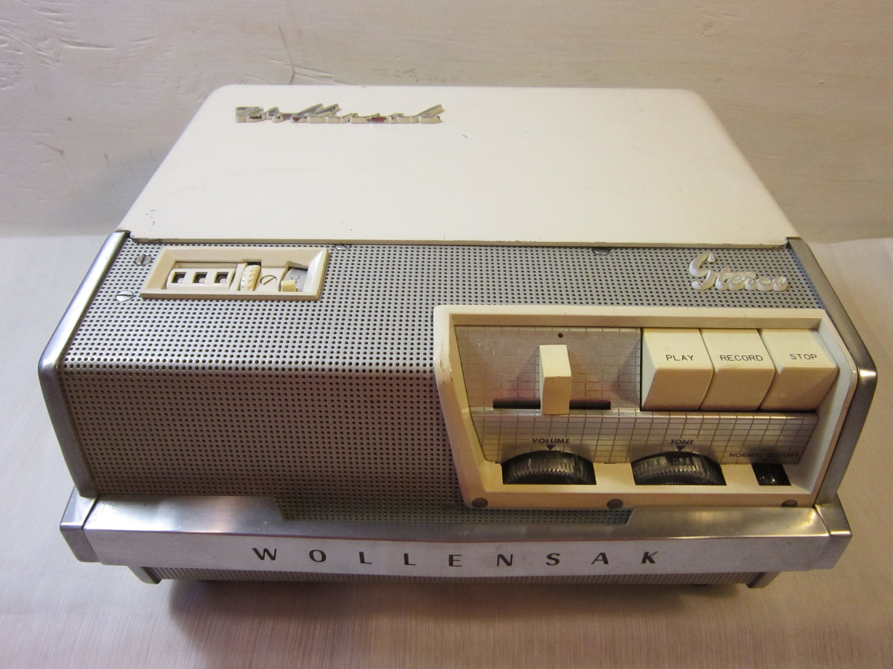 Vintage WOLLENSAK Model T-1515 Stereo Tape Magnetic Recorder Not Working  for Parts Only -  India