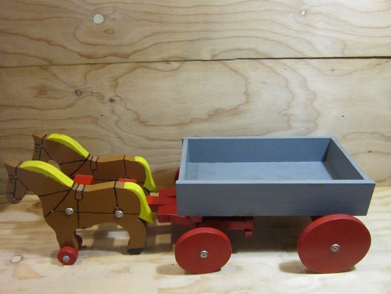 large pull along wagon