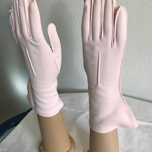Vintage Pink Woven Nylon Flared Wrist Ladies Driving Costume Tea Party Pinup Gloves